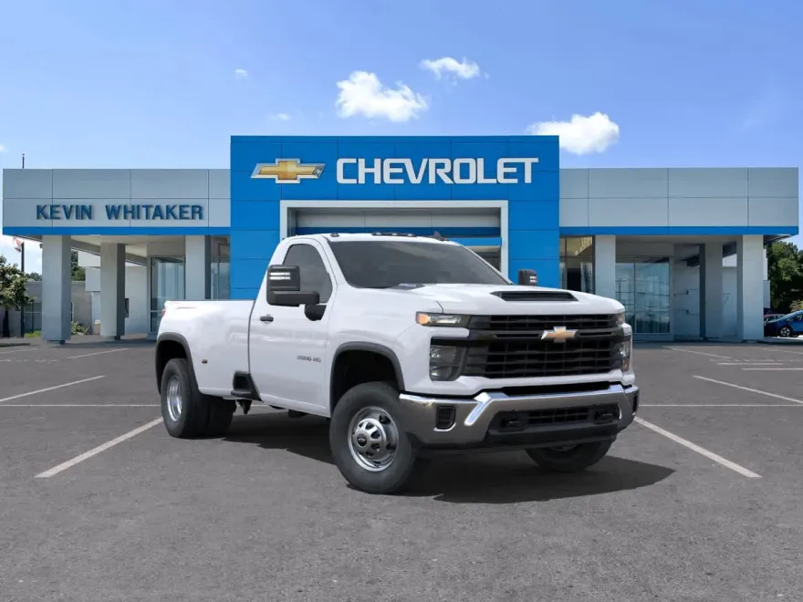 2025 Chevrolet Silverado 3500HD photo 1