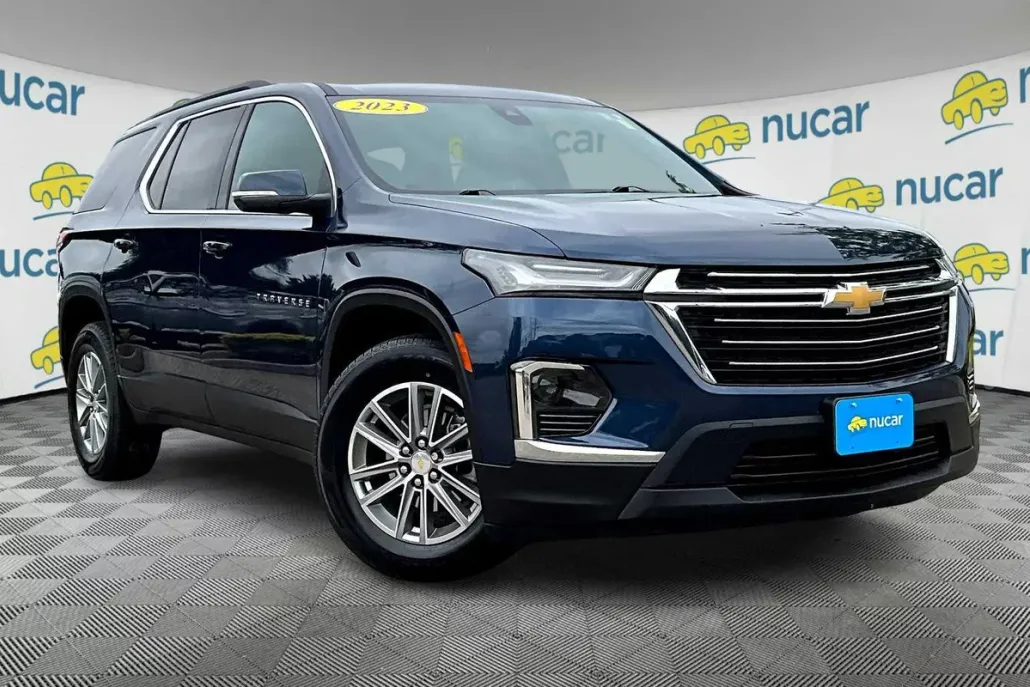 2023 Chevrolet Traverse Cloth photo 1