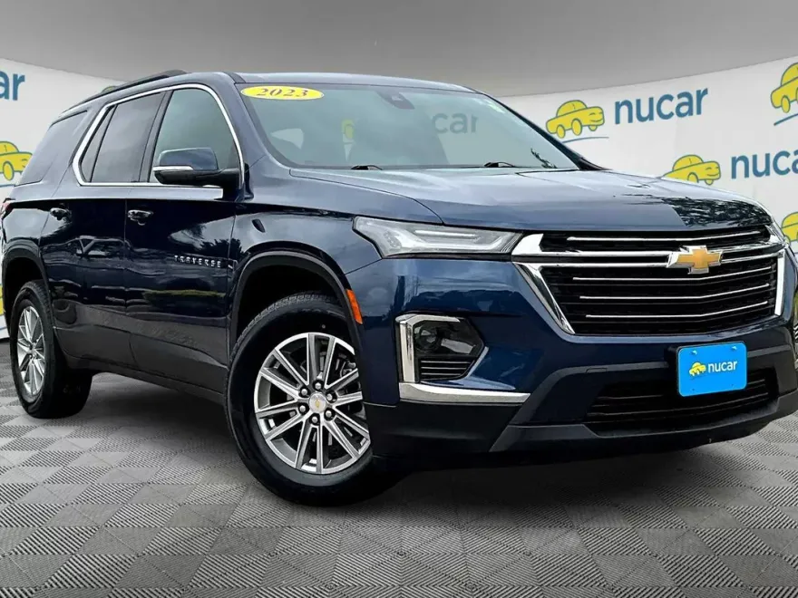 2023 Chevrolet Traverse Cloth photo 1