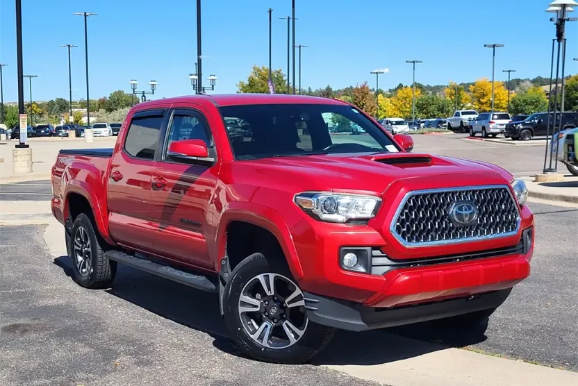 2019 Toyota Tacoma TRD Sport V6 photo 1