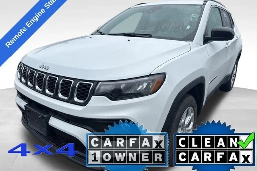 2024 Jeep Compass Latitude photo 1