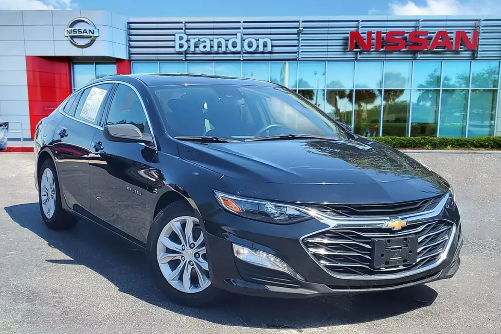 2023 Chevrolet Malibu 1LT photo 1