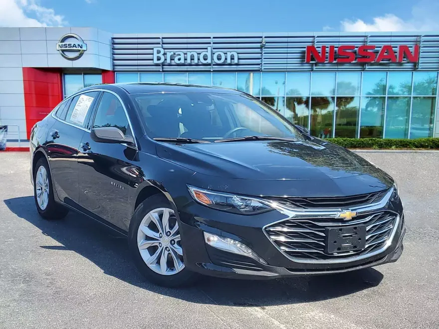 2023 Chevrolet Malibu 1LT photo 1