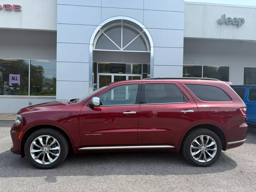 2023 Dodge Durango Citadel photo 1