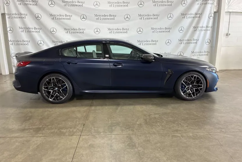 2025 Bmw M8 Competition photo 1