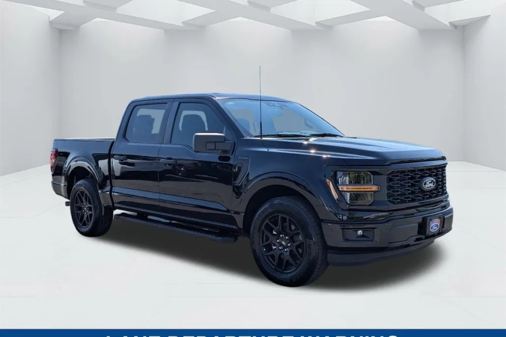 2025 Ford F-150 STX photo 1