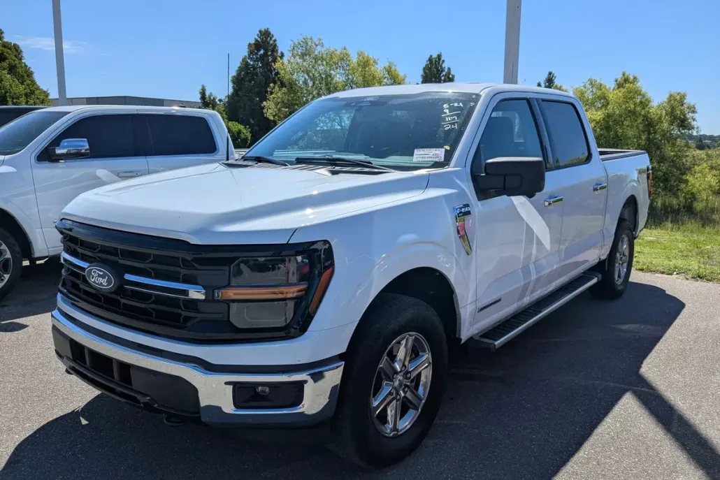 2024 Ford F-150 XLT photo 1