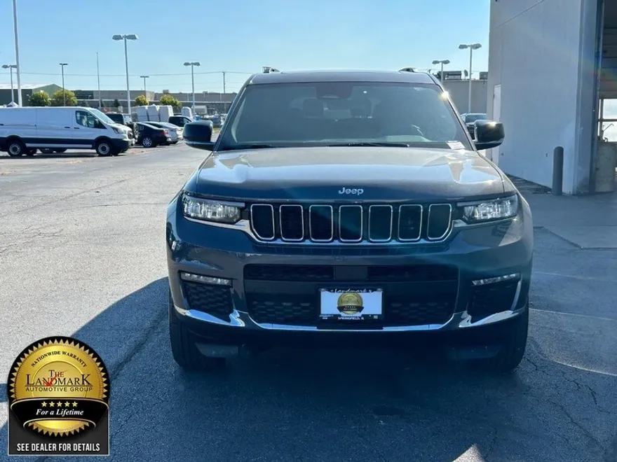 2025 Jeep Grand Cherokee Limited photo 1