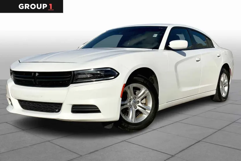 2022 Dodge Charger SXT photo 1