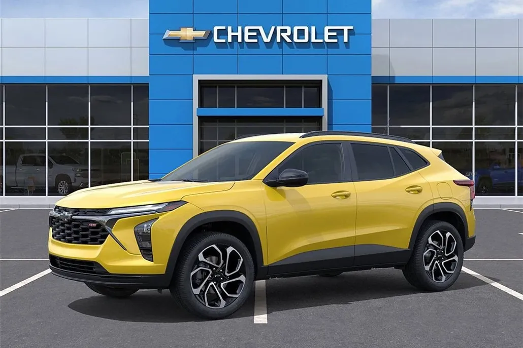 2025 Chevrolet Trax photo 1