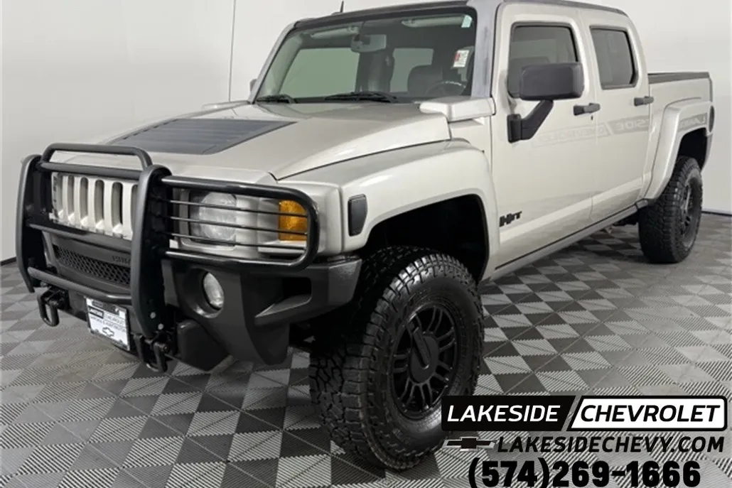 2009 Hummer H3T 1/2 Ton photo 1