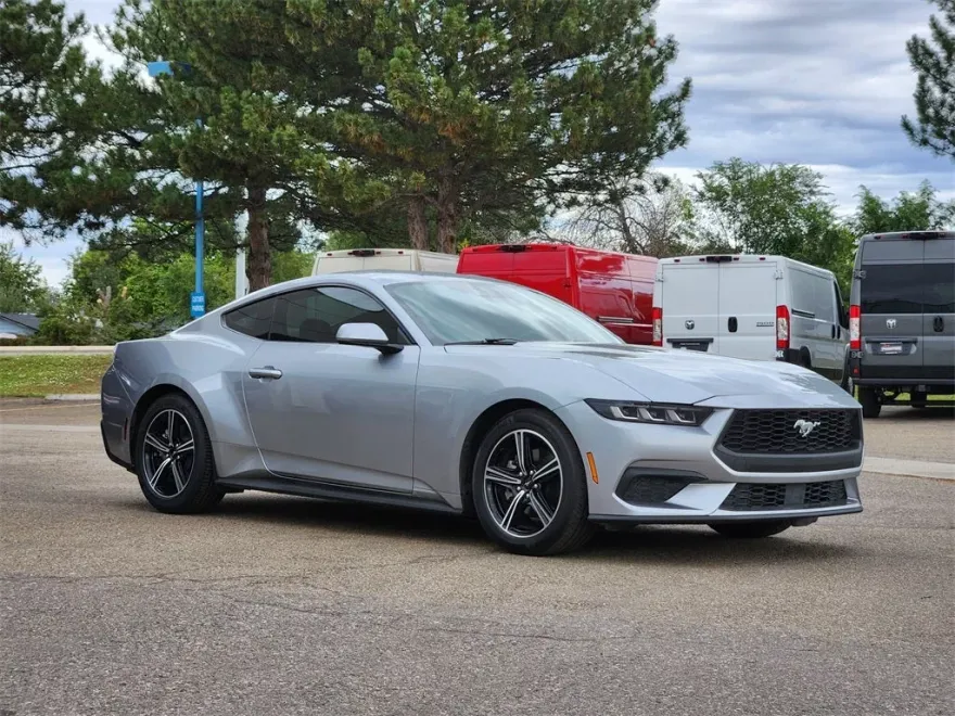 2024 Ford Mustang EcoBoost photo 1
