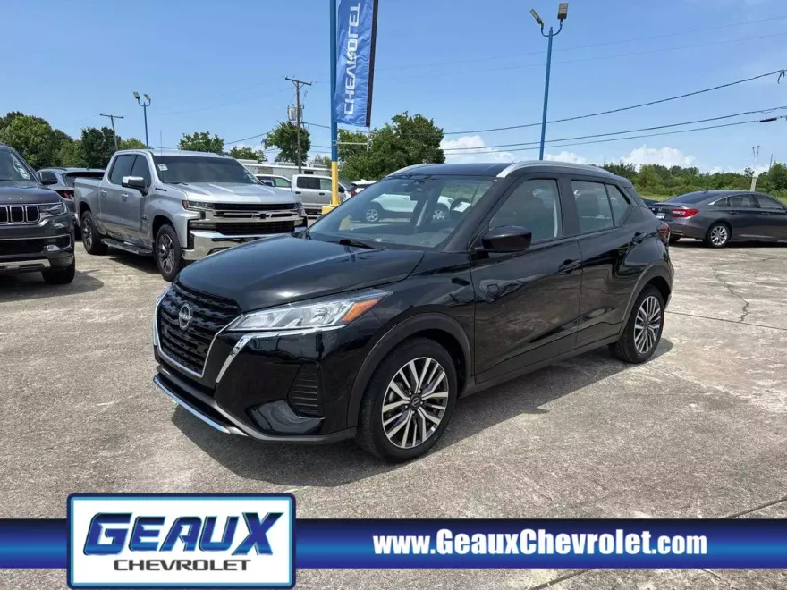 2024 Nissan Kicks SV photo 1