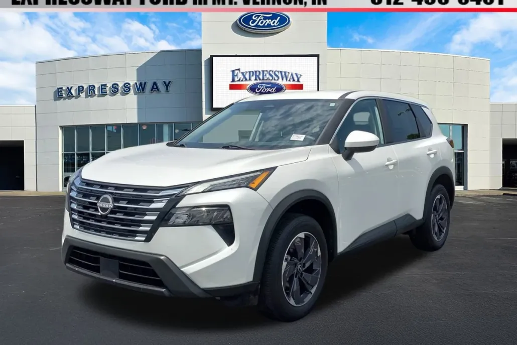 2024 Nissan Rogue SV photo 1