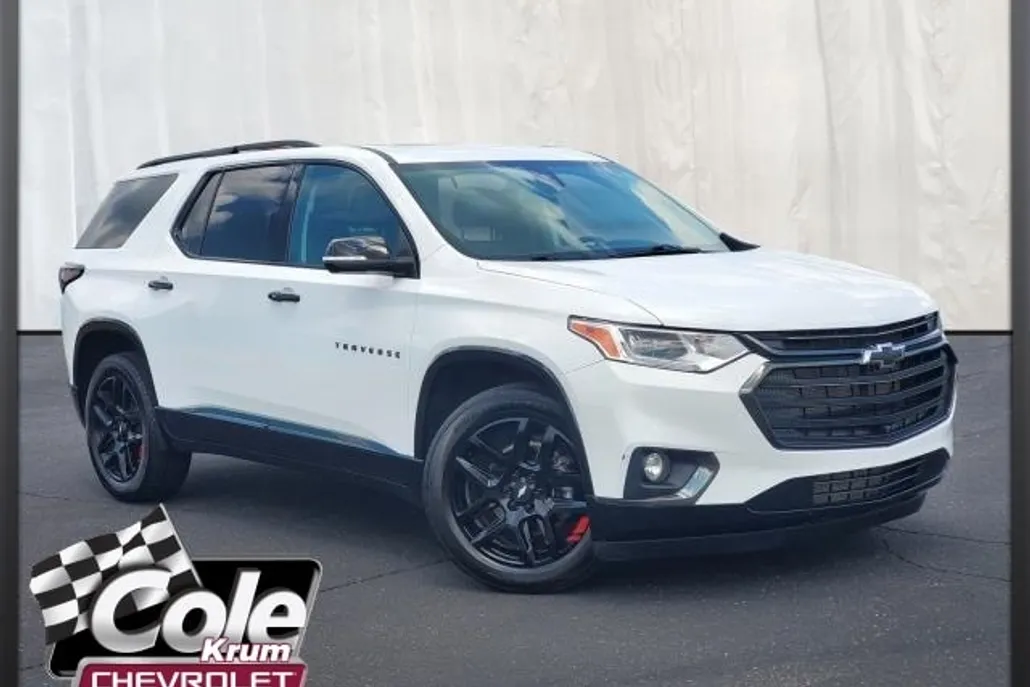 2021 Chevrolet Traverse Premier photo 1