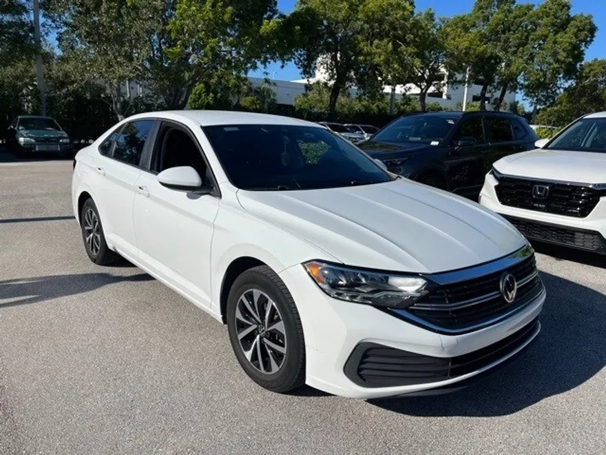 2024 Volkswagen Jetta 1.5T S photo 1