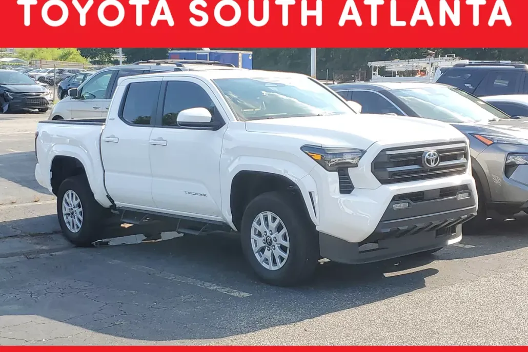 2024 Toyota Tacoma SR5 photo 1