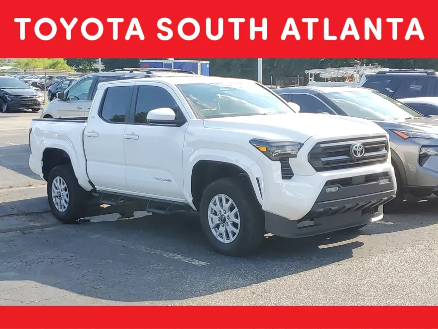 2024 Toyota Tacoma SR5 photo 1