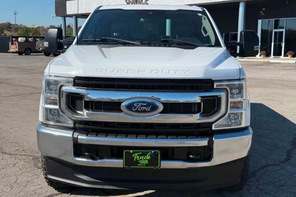 2022 Ford F-250 XL photo 1
