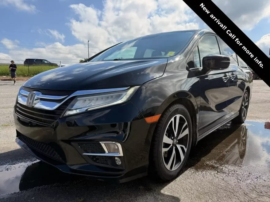 2018 Honda Odyssey Elite photo 1