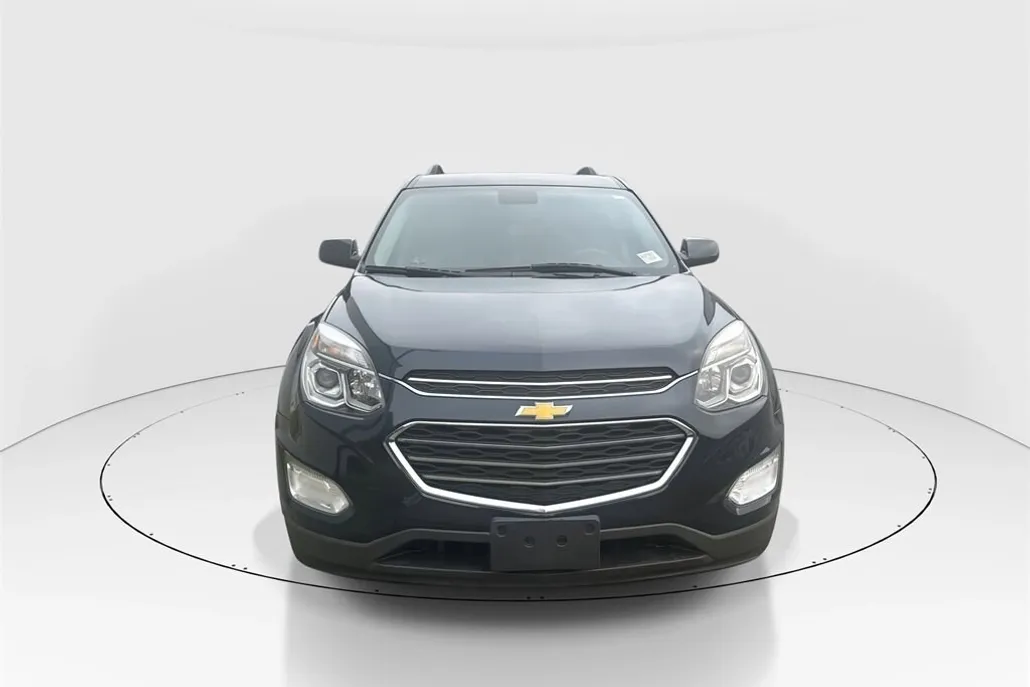 2016 Chevrolet Equinox LT photo 1