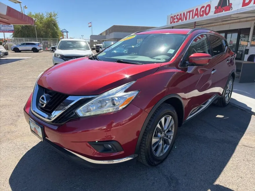 2017 Nissan Murano SV photo 1