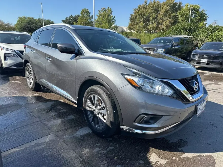 2015 Nissan Murano SL photo 1