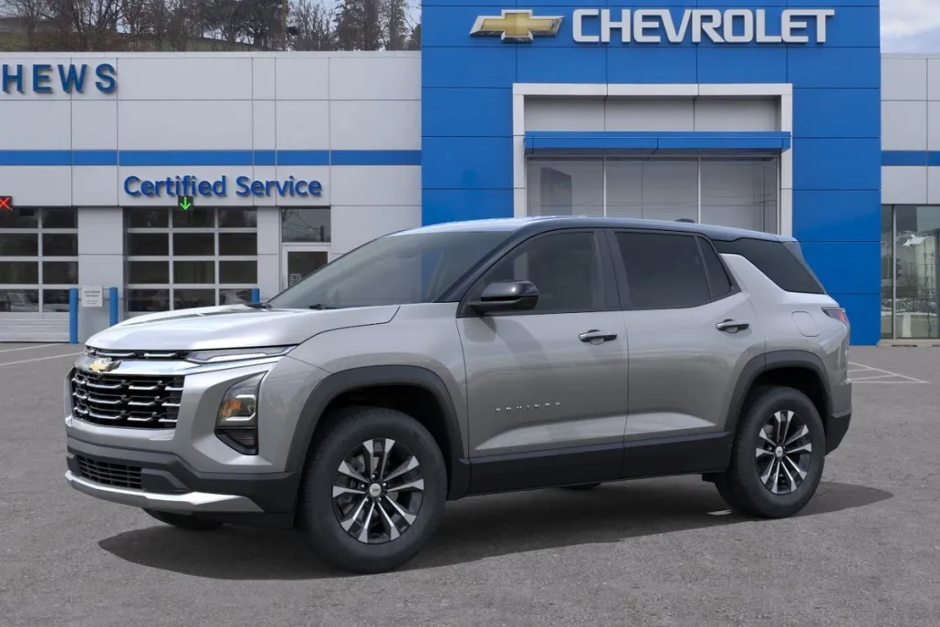 2026 Chevrolet Equinox LT photo 1