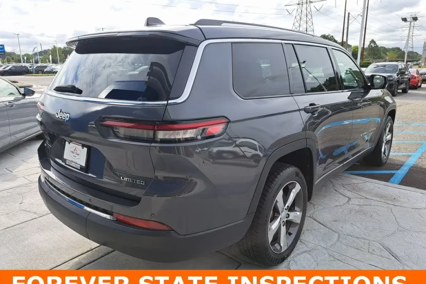 2021 Jeep Grand Cherokee Limited photo 1