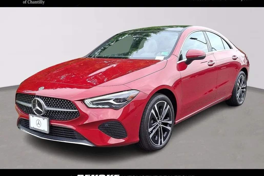 2025 Mercedes Benz CLA 250 4MATIC photo 1