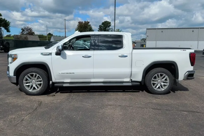 2019 Gmc Sierra 1500 SLT photo 1