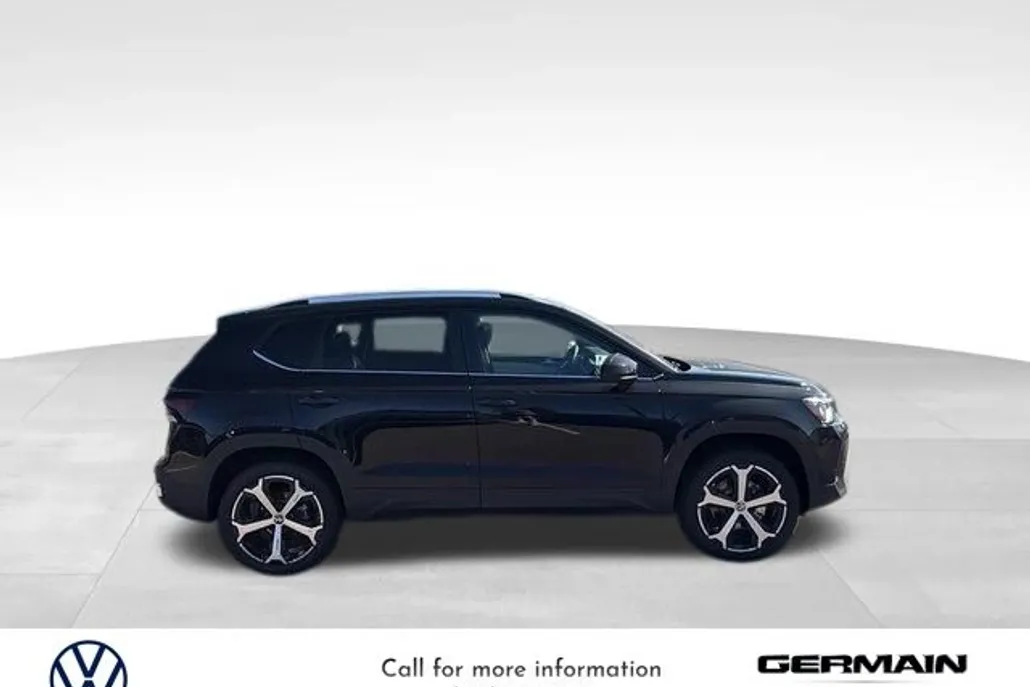 2025 Volkswagen Taos SEL photo 1