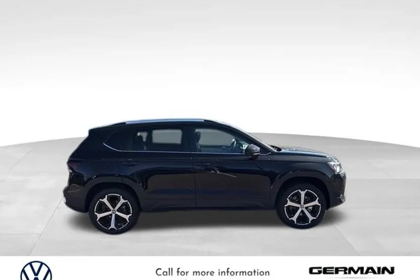 2025 Volkswagen Taos SEL photo 1