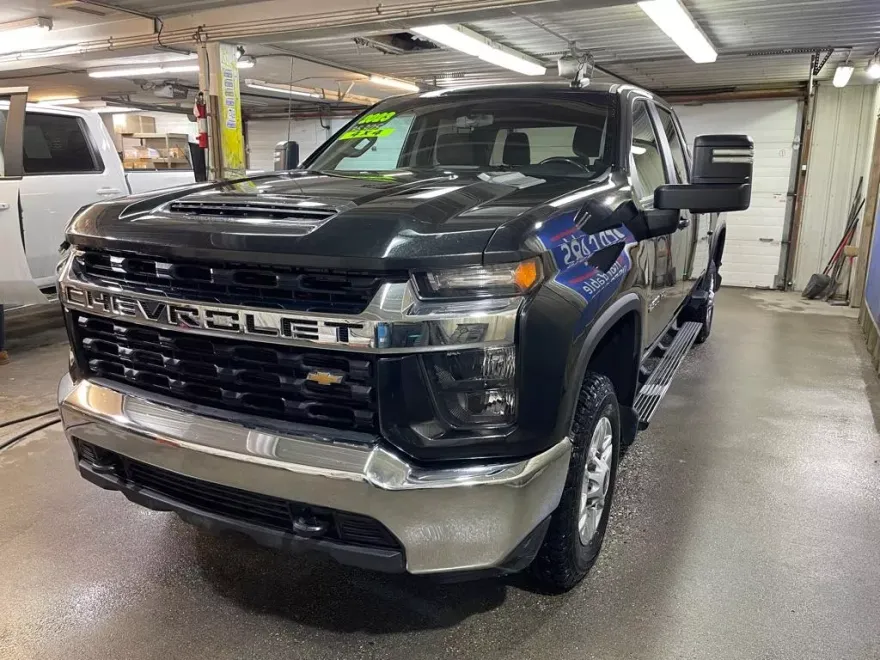2023 Chevrolet Silverado 2500HD photo 1