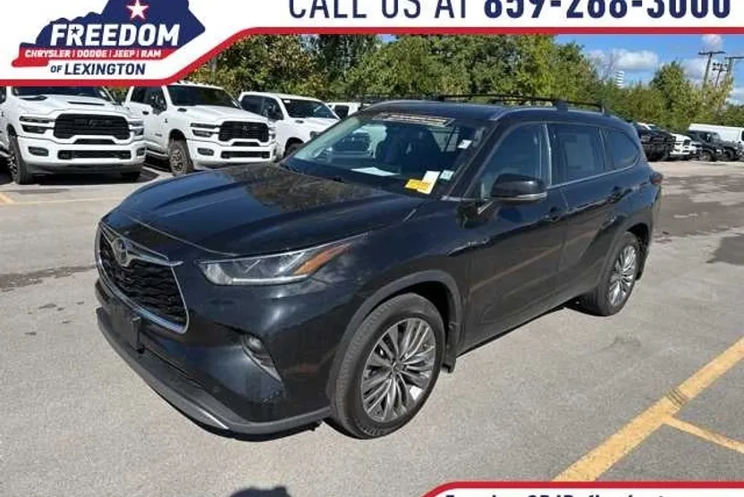 2021 Toyota Highlander Platinum photo 1