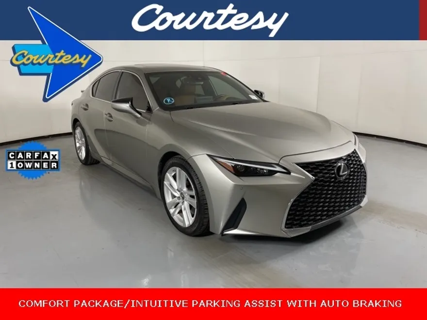 2021 Lexus IS 300 photo 1