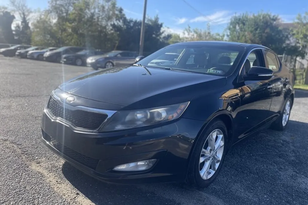 2013 Kia Optima EX photo 1
