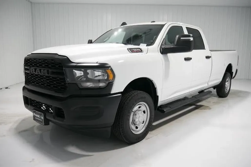 2024 Ram 2500 Tradesman photo 1