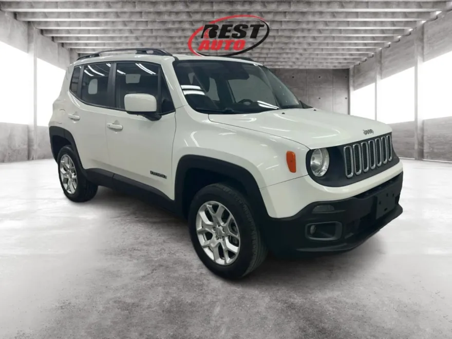 2017 Jeep Renegade Latitude North Edition photo 1