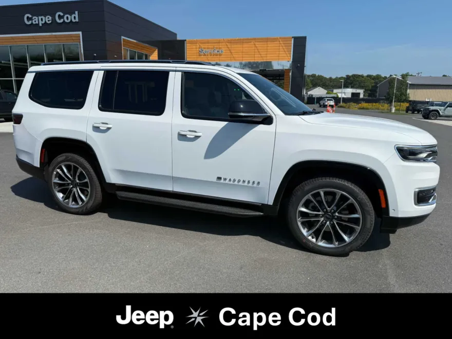 2025 Jeep Wagoneer Series II photo 1