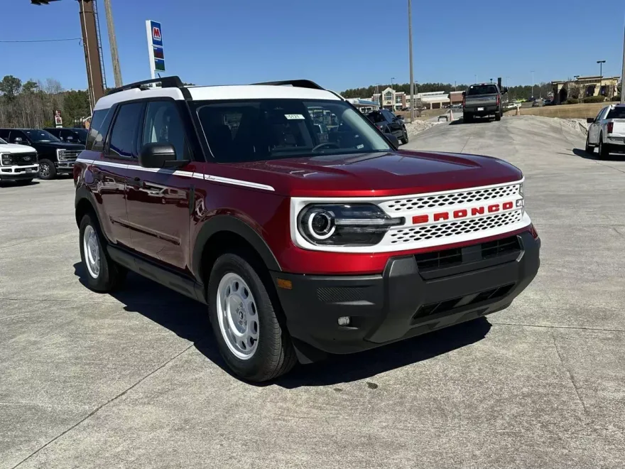 2025 Ford Bronco Sport Heritage photo 1
