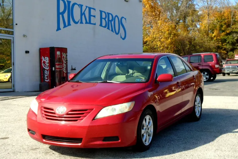 2009 Toyota Camry photo 1