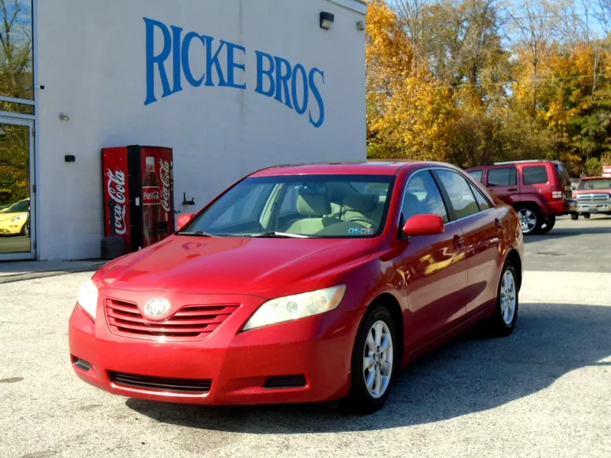 2009 Toyota Camry photo 1