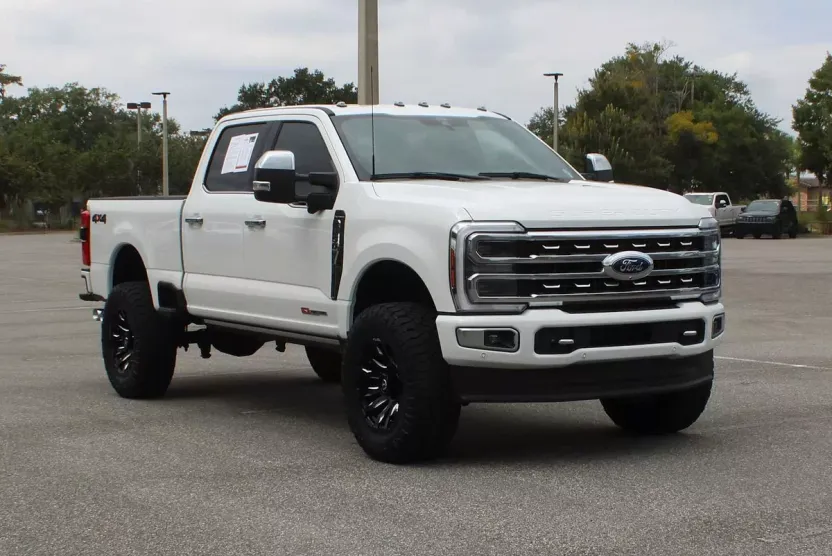 2024 Ford F-250 photo 1
