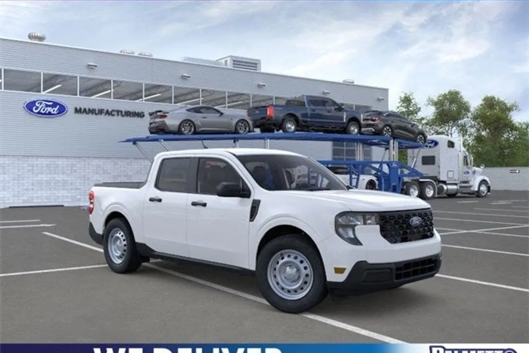 2025 Ford Maverick XL photo 1