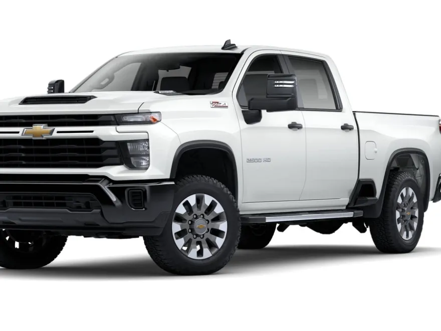 2025 Chevrolet Silverado 2500HD Custom photo 1