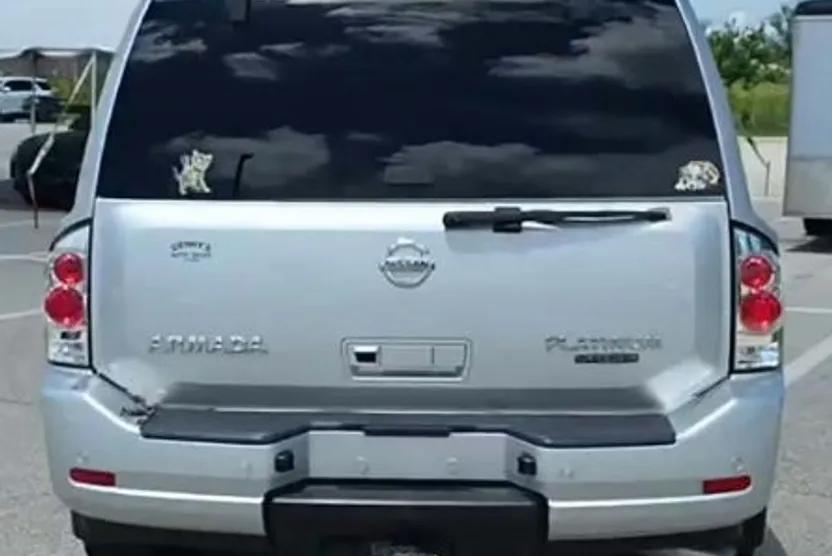2015 Nissan Armada Platinum photo 1