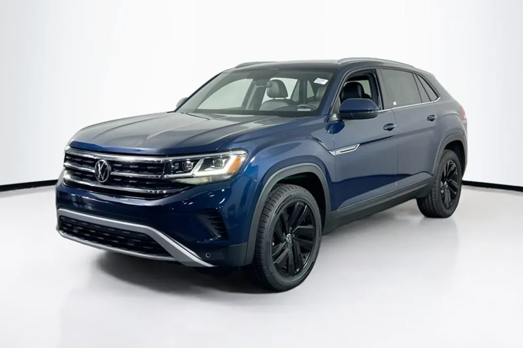2022 Volkswagen Atlas Cross Sport V6 SE Technology photo 1