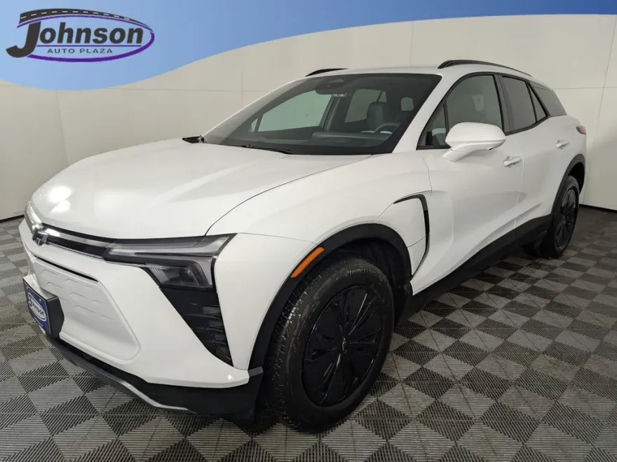 2025 Chevrolet Blazer EV photo 1
