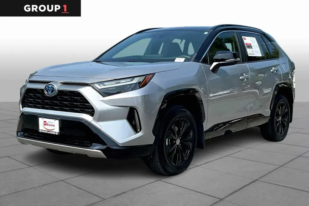 2022 Toyota RAV4 Hybrid XSE photo 1